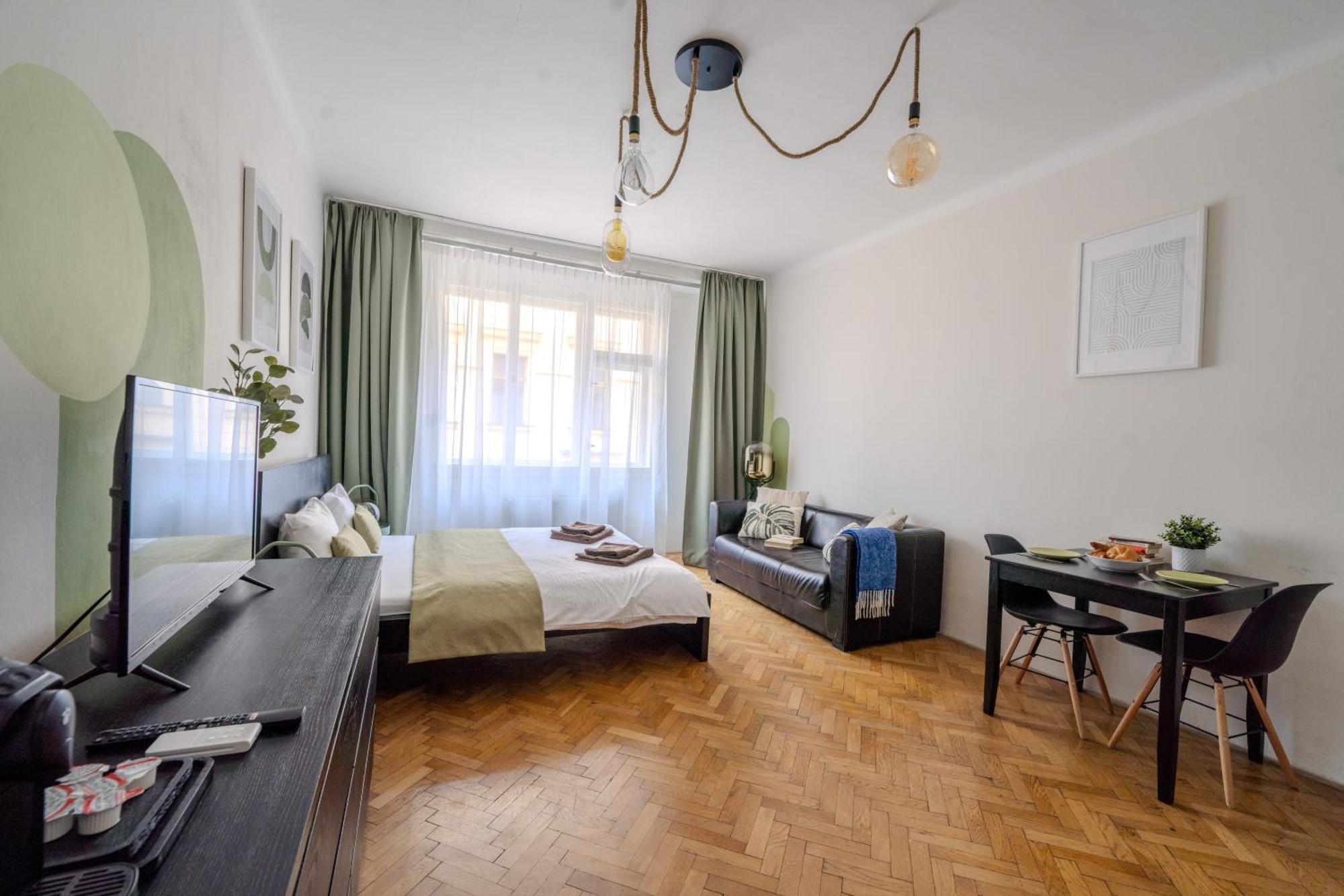 Cozy Prague Apartment — Photos 3